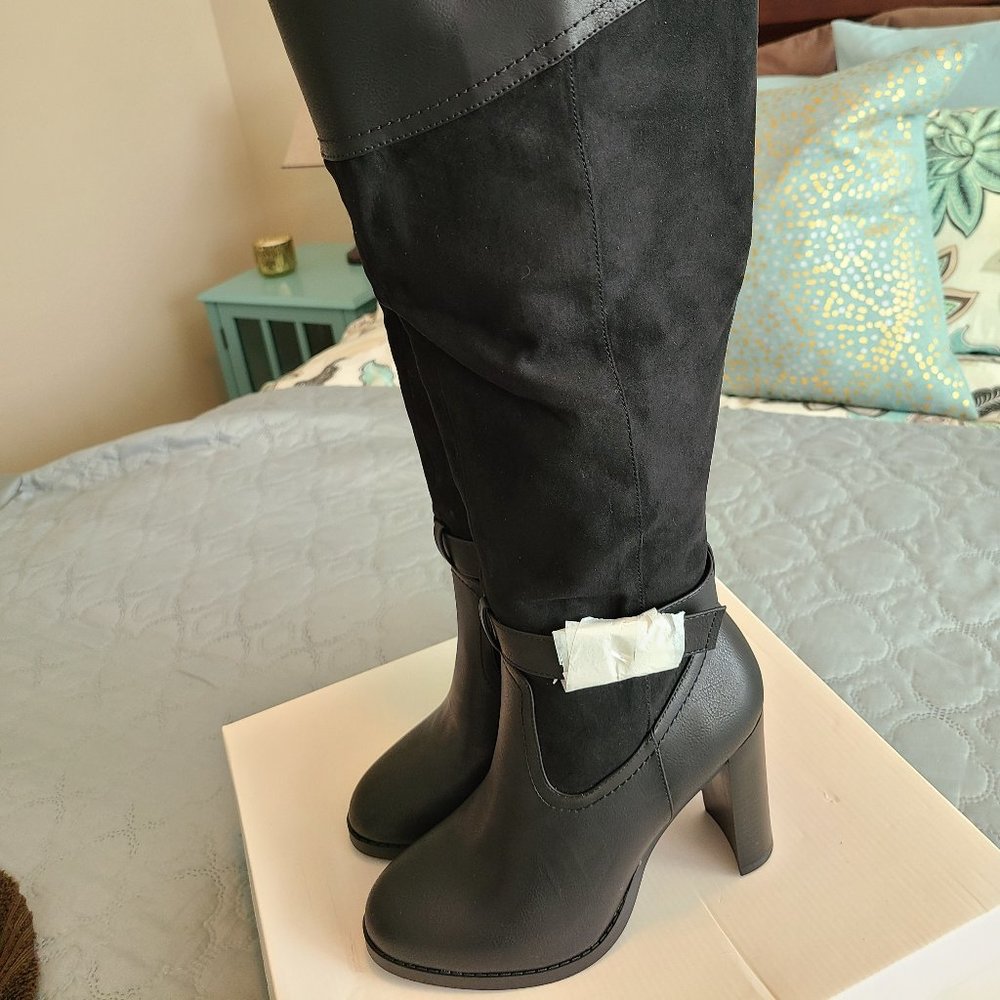 Women's Boots- brand new
